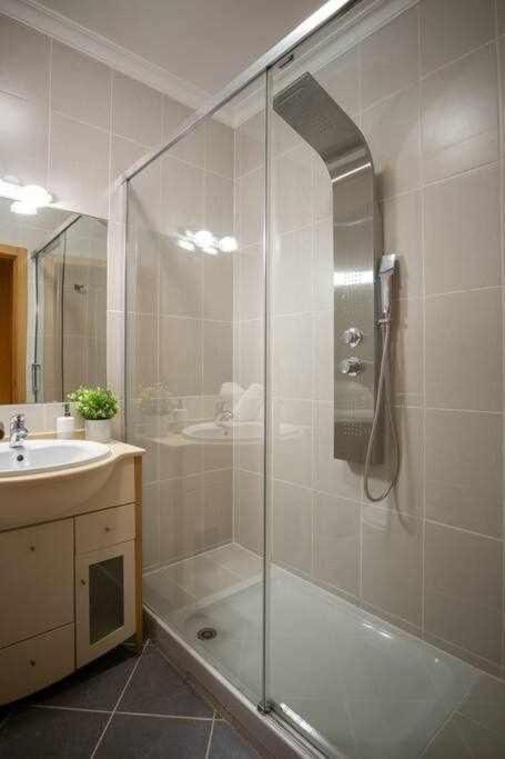 Apartment Modern 3br W/ Lg Terrace, Bbq, Ac & Parking