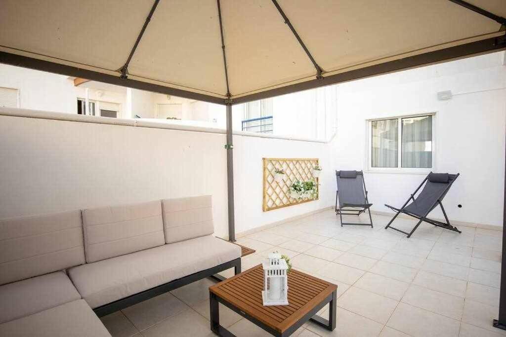 Modern 3br W/ Lg Terrace, Bbq, Ac & Parking * Tavira