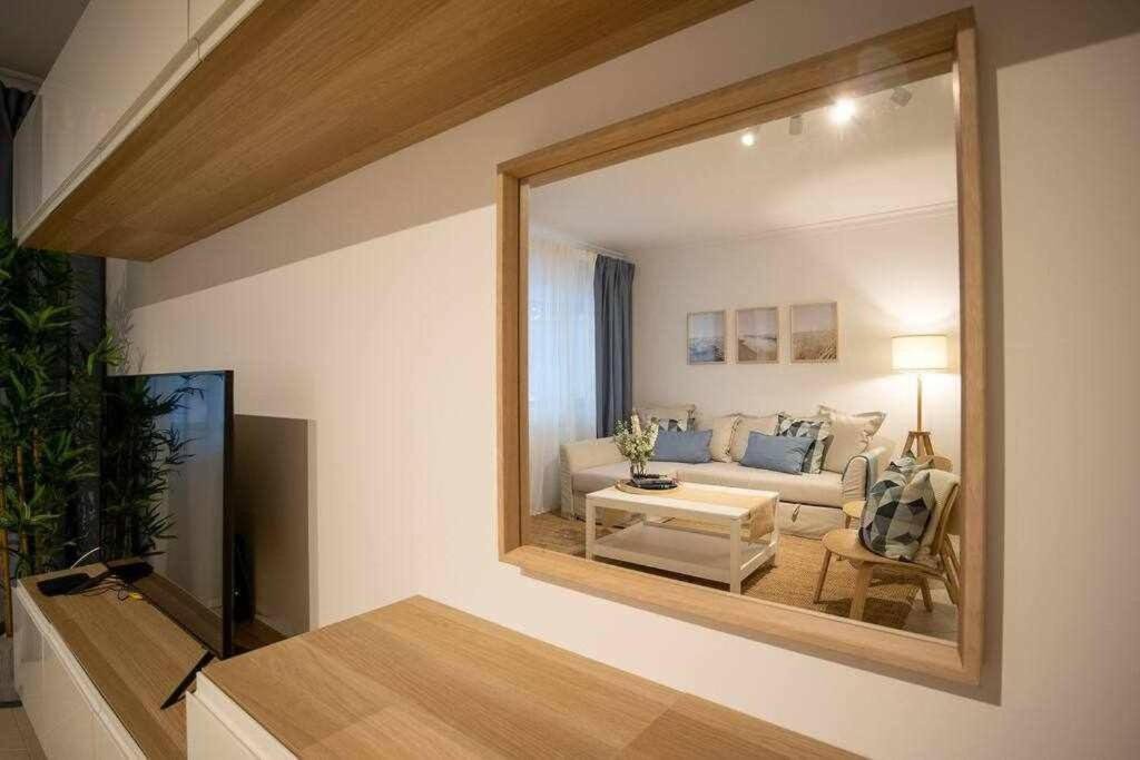 Modern 3br W/ Lg Terrace, Bbq, Ac & Parking Apartment Tavira